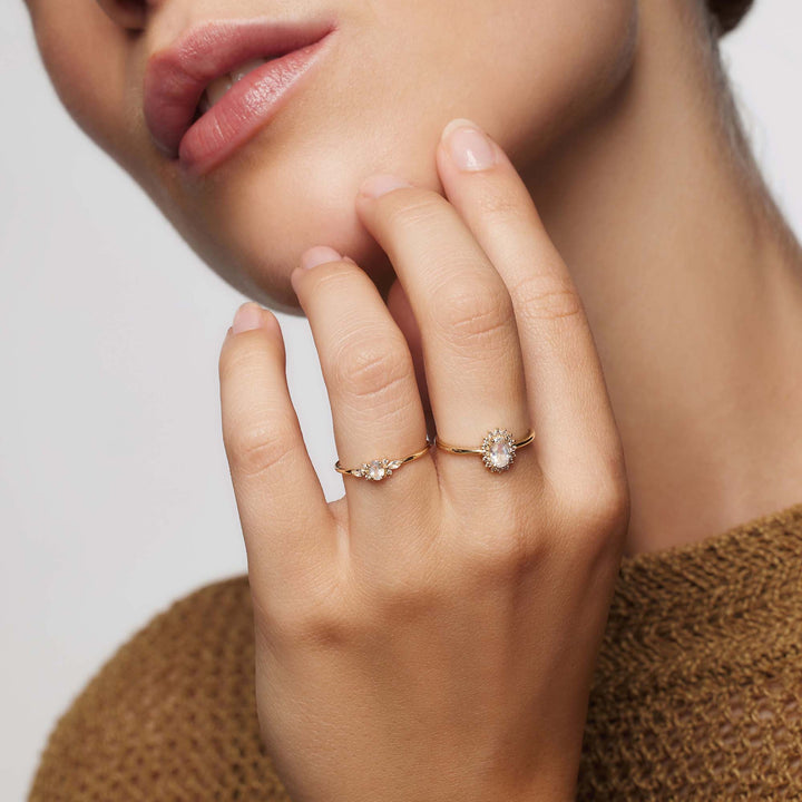 Moonstone Muse Ring | Gold
