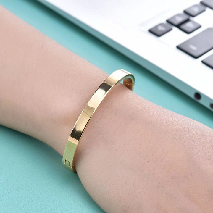 Nadina Valerio Bracelet | Gold
