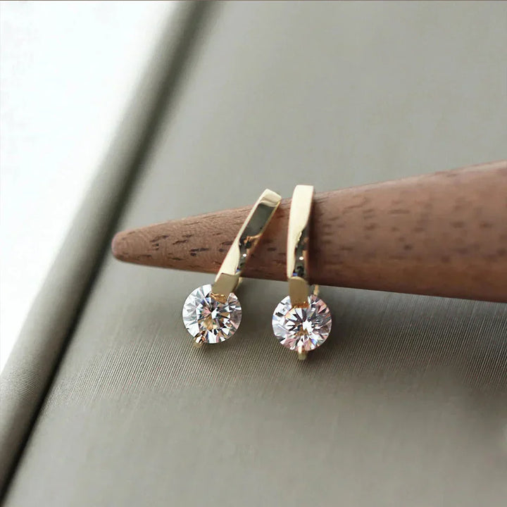 Gold Stud Sparkling Earring